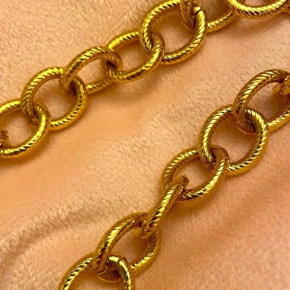 True vintage Kenneth Jay Lane huge plastic white ball vintage necklace KJL - Picture 4 of 6